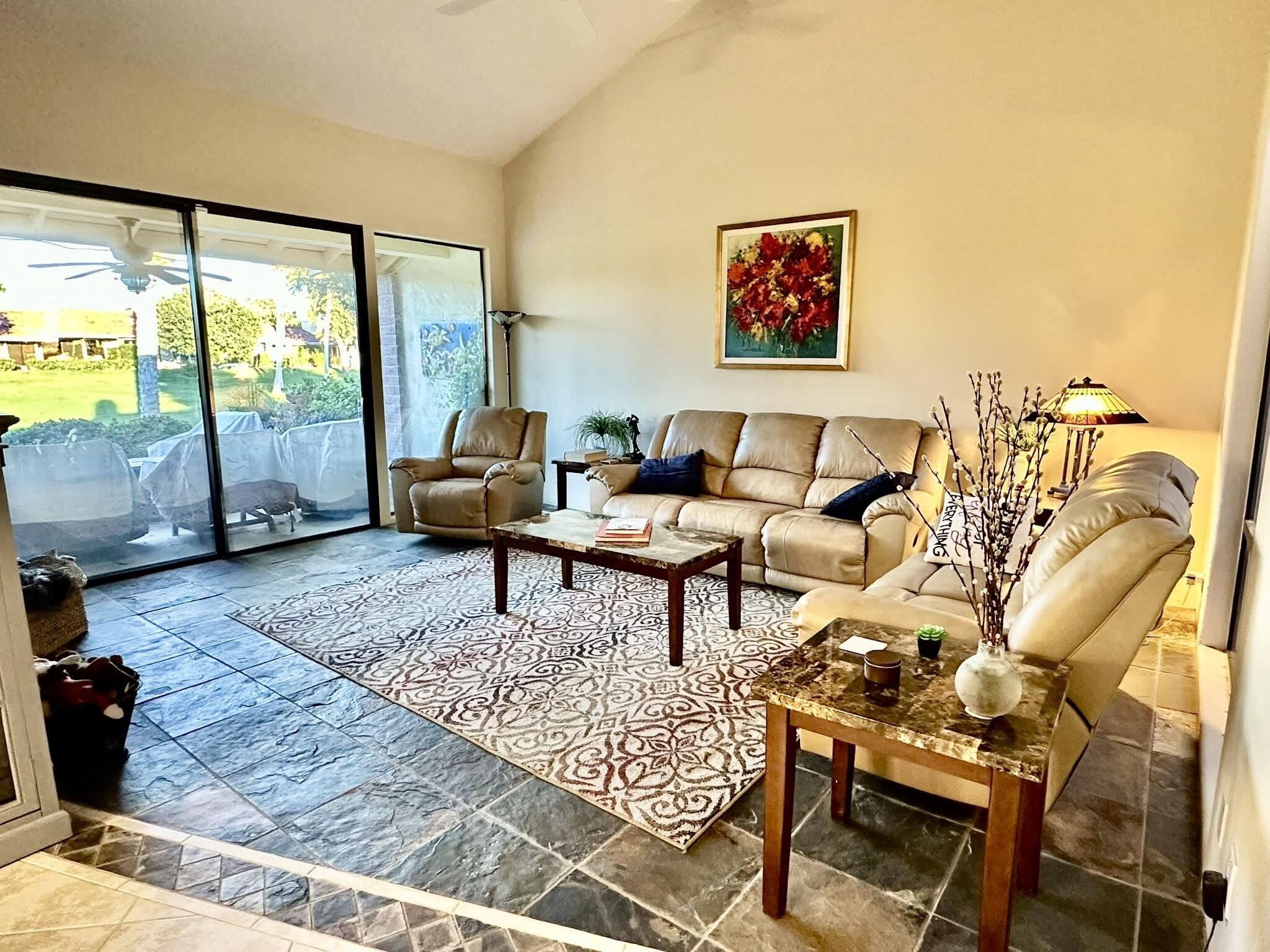 134 Las Lomas – photo 2