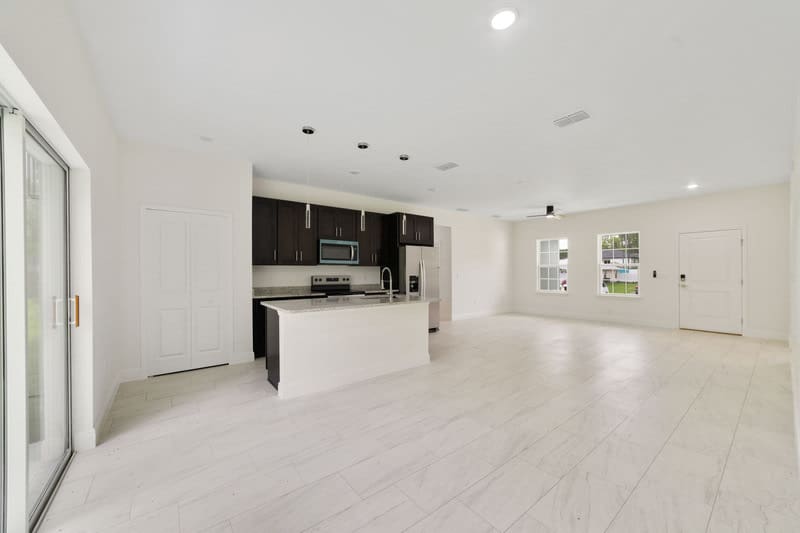 3355 W Marie Dr – photo 3