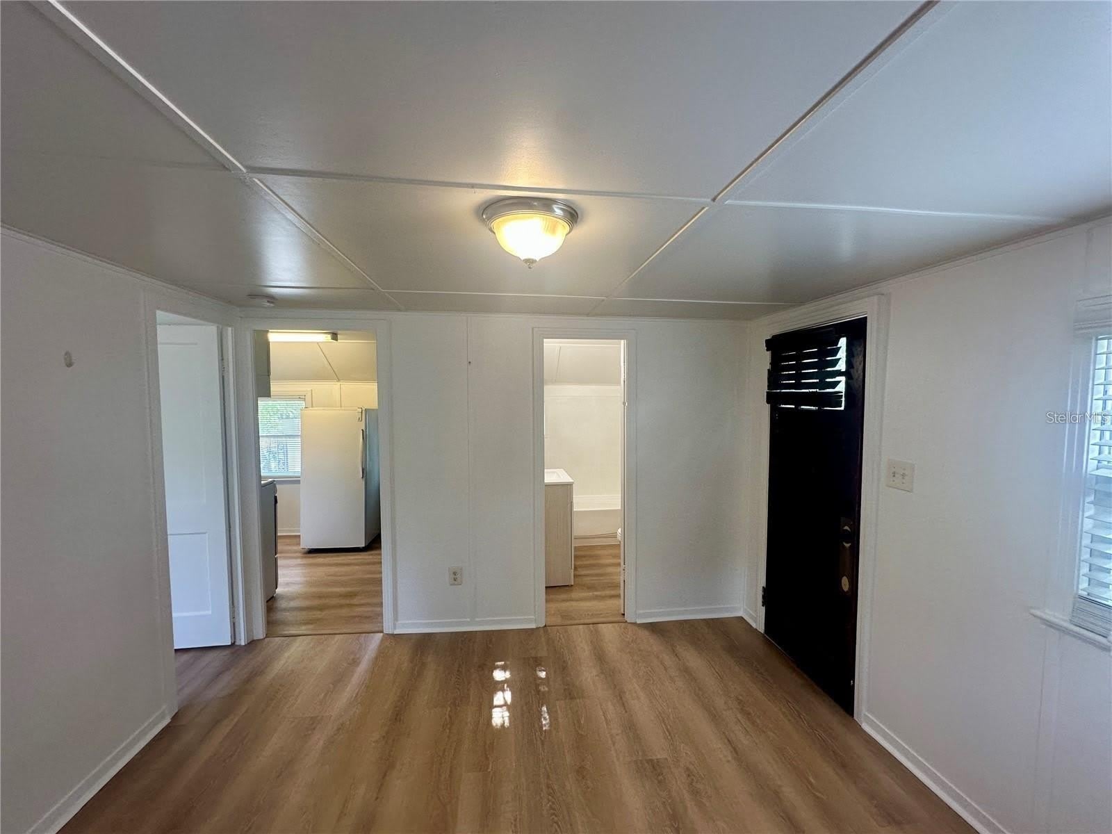 15 1/2 4TH Street N – photo 2