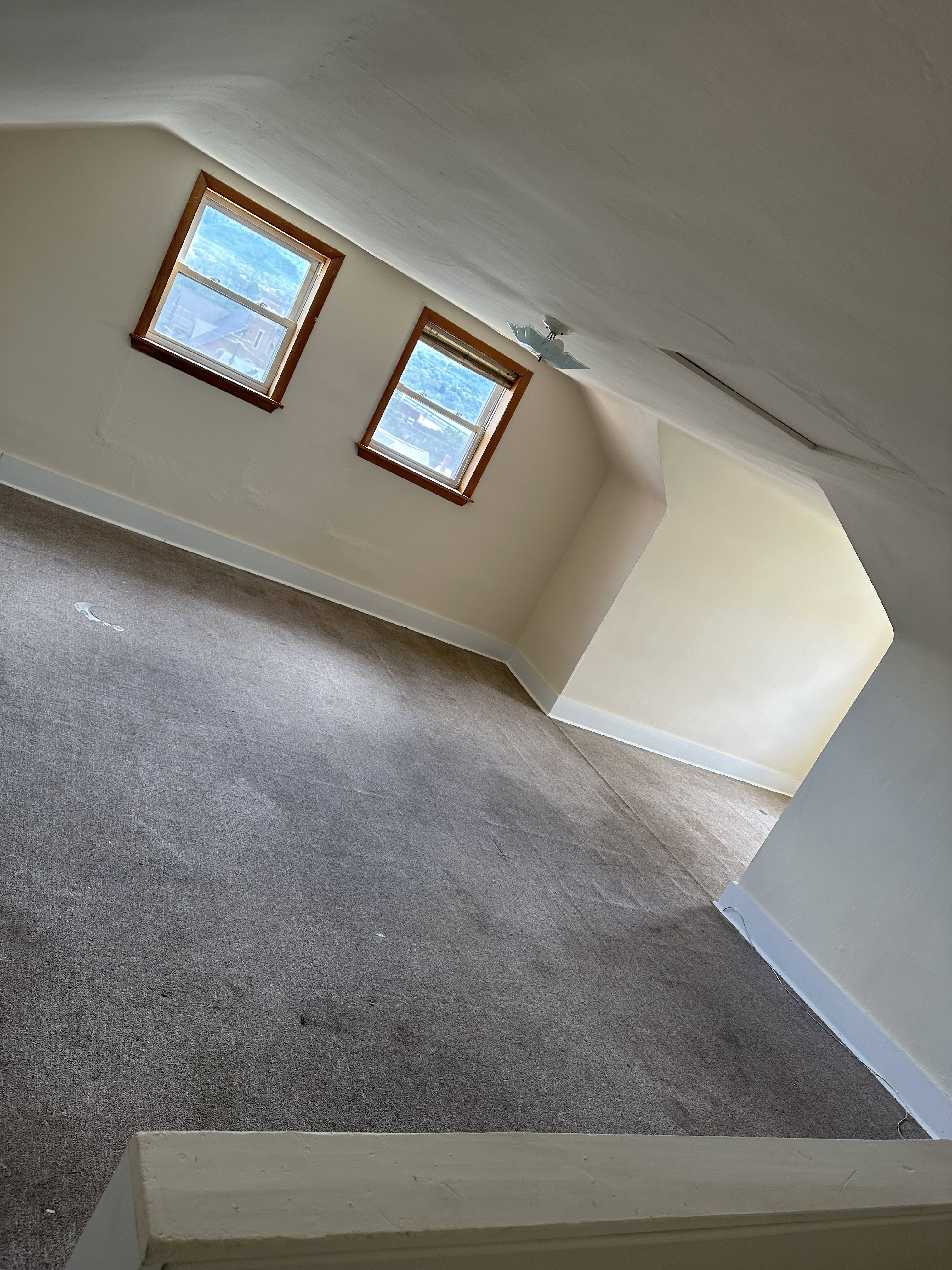 812 N 6th St – photo 2