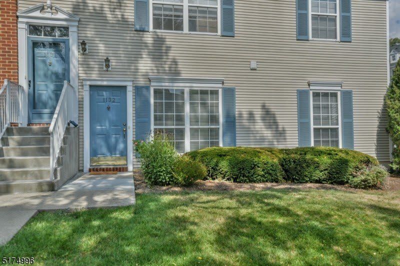 1132 Stafford St – photo 2