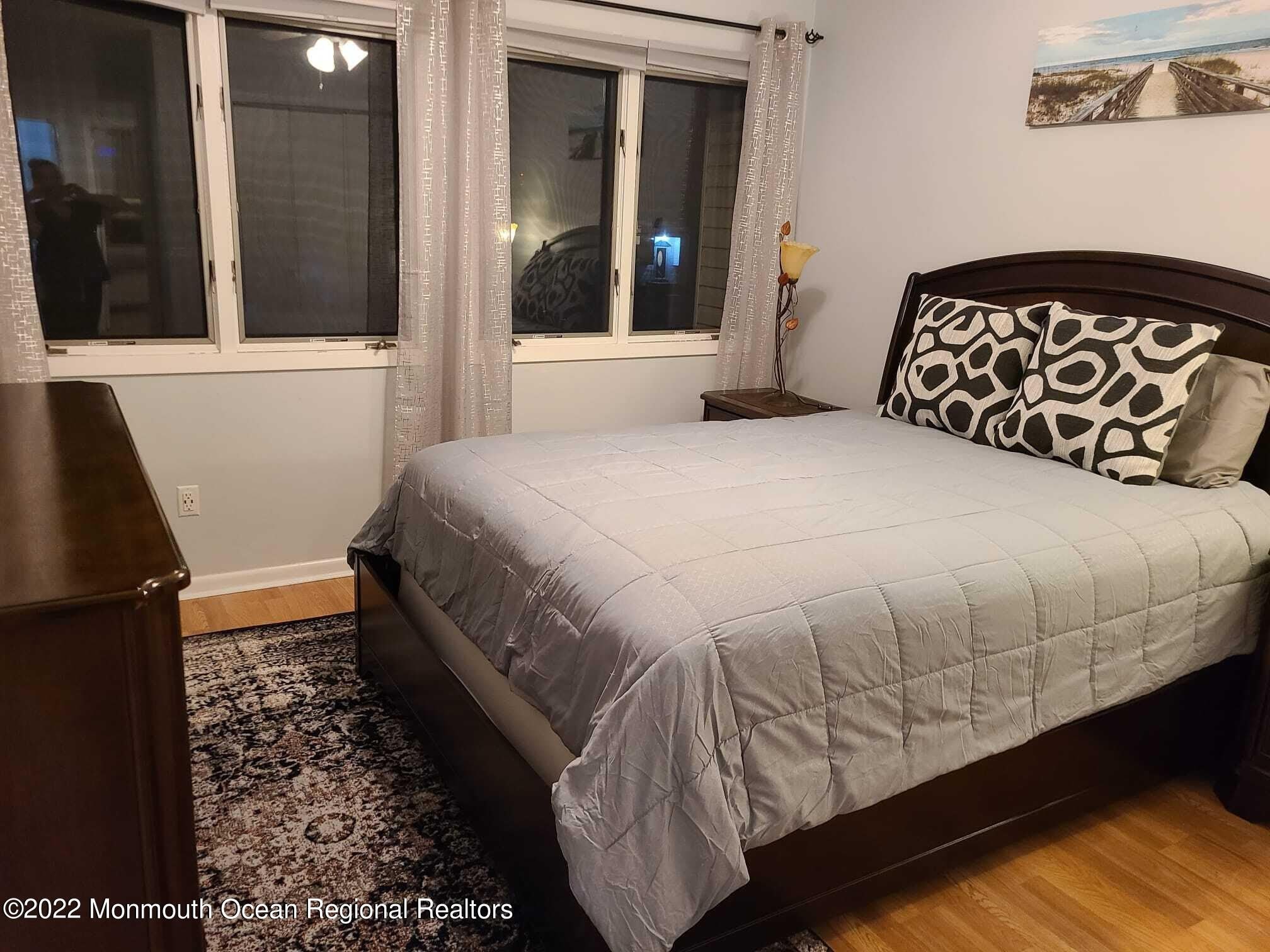 216 Arnold Avenue – photo 4