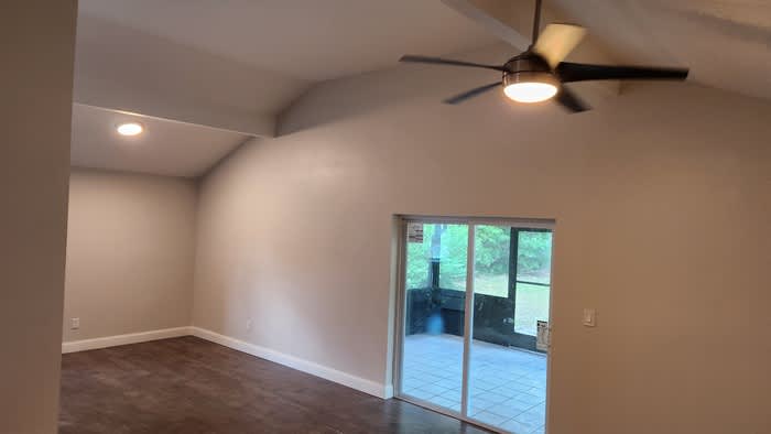 1492 Providence Boulevard – photo 4