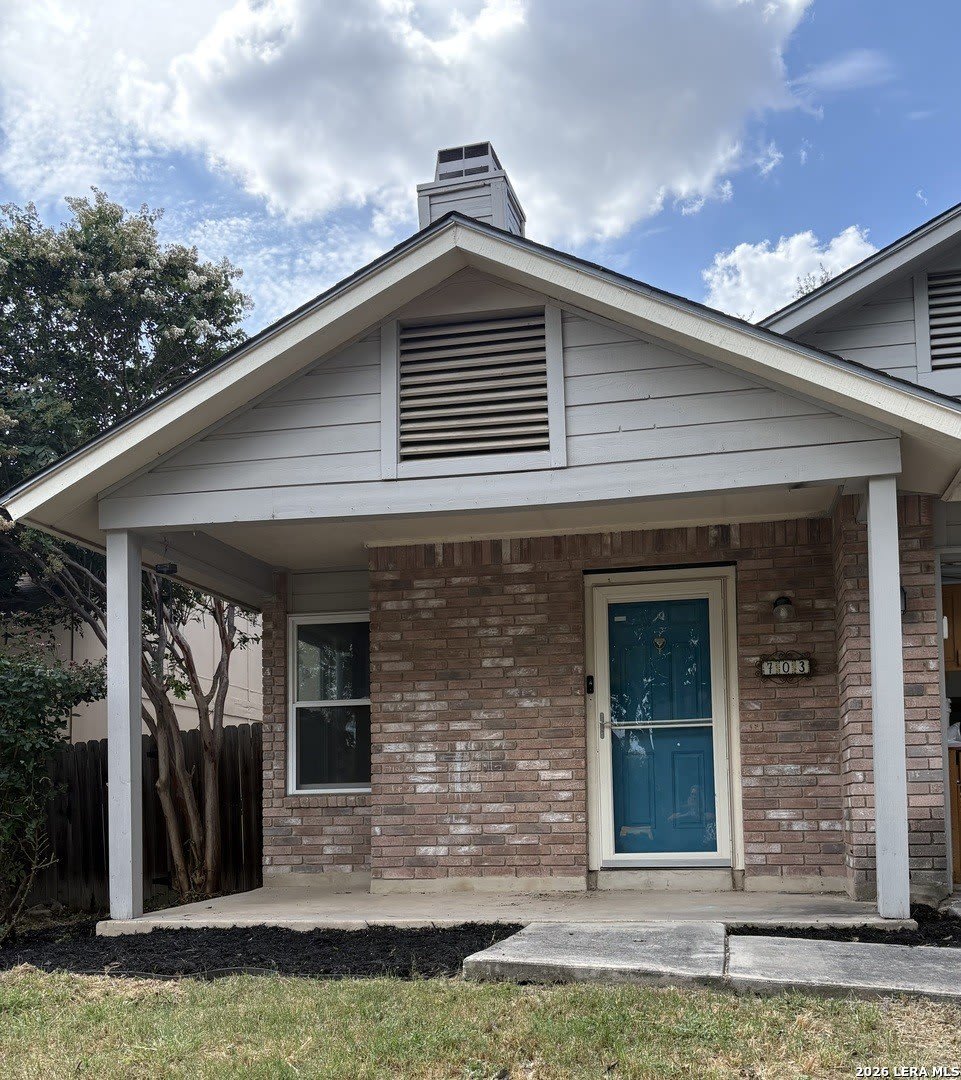 703 MEADOW GATE – photo 2
