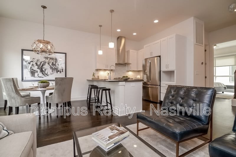 821 Melpark Ct – photo 2