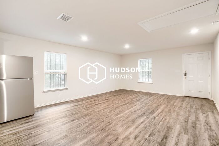 526 South San Eduardo Avenue – photo 3