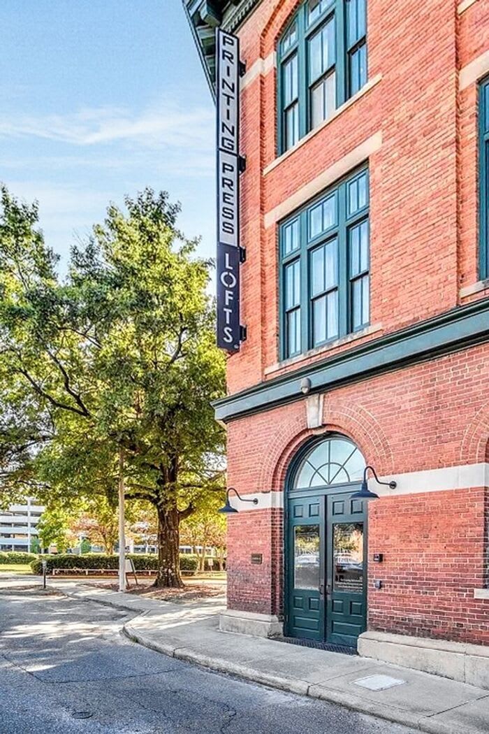 215 North Court Street – photo 2