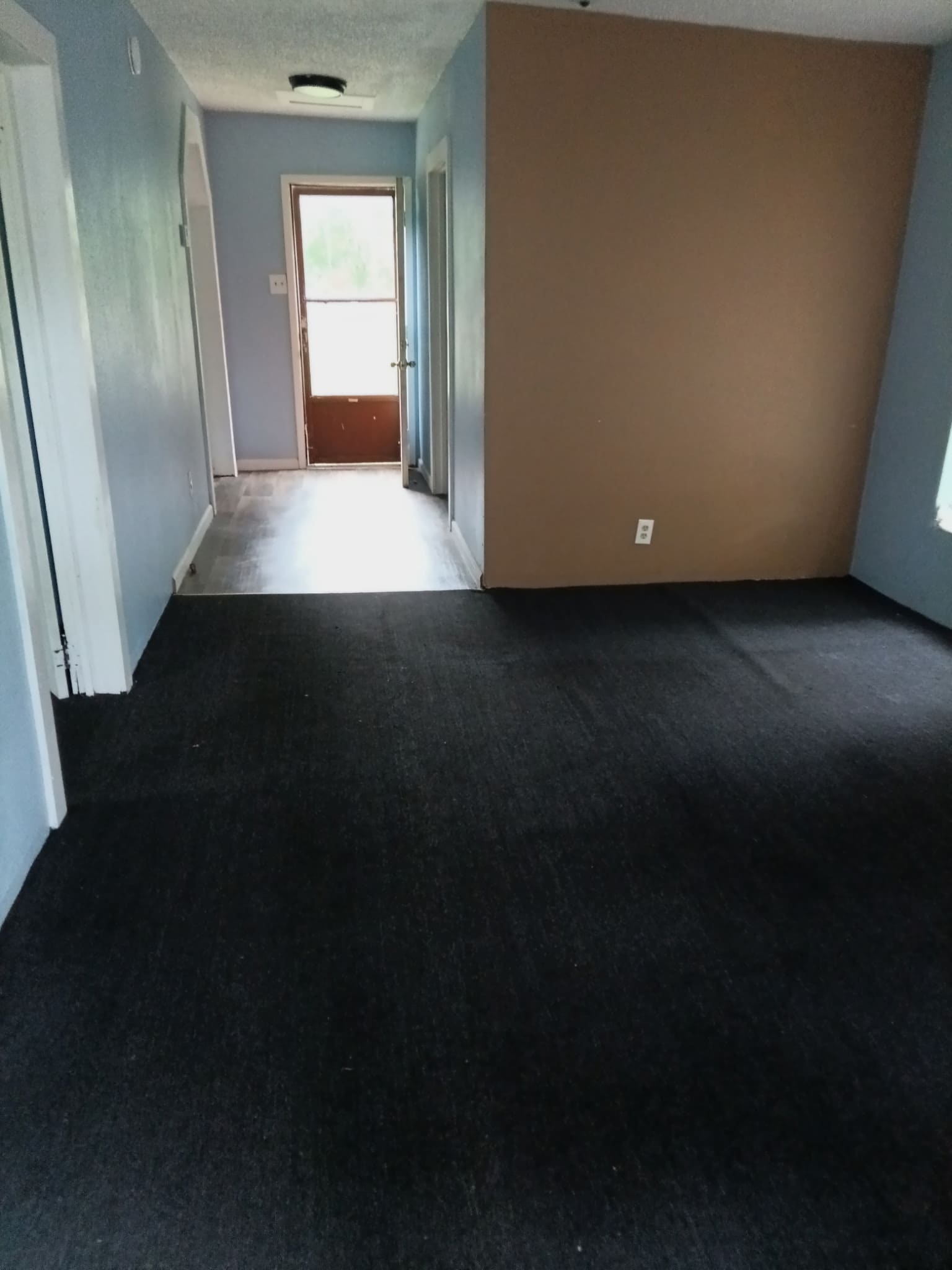 2300 Fair St – photo 3