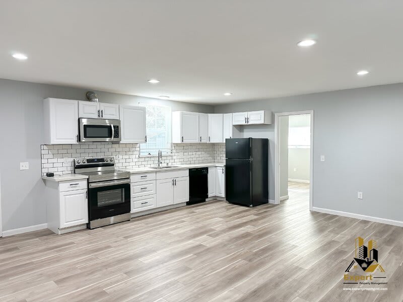 3617 6th Ave – photo 2