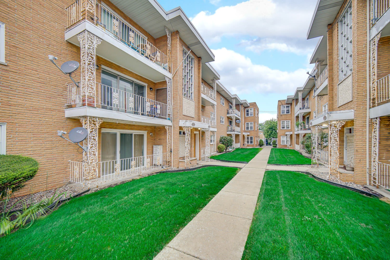 2342 W 111th Street – photo 1