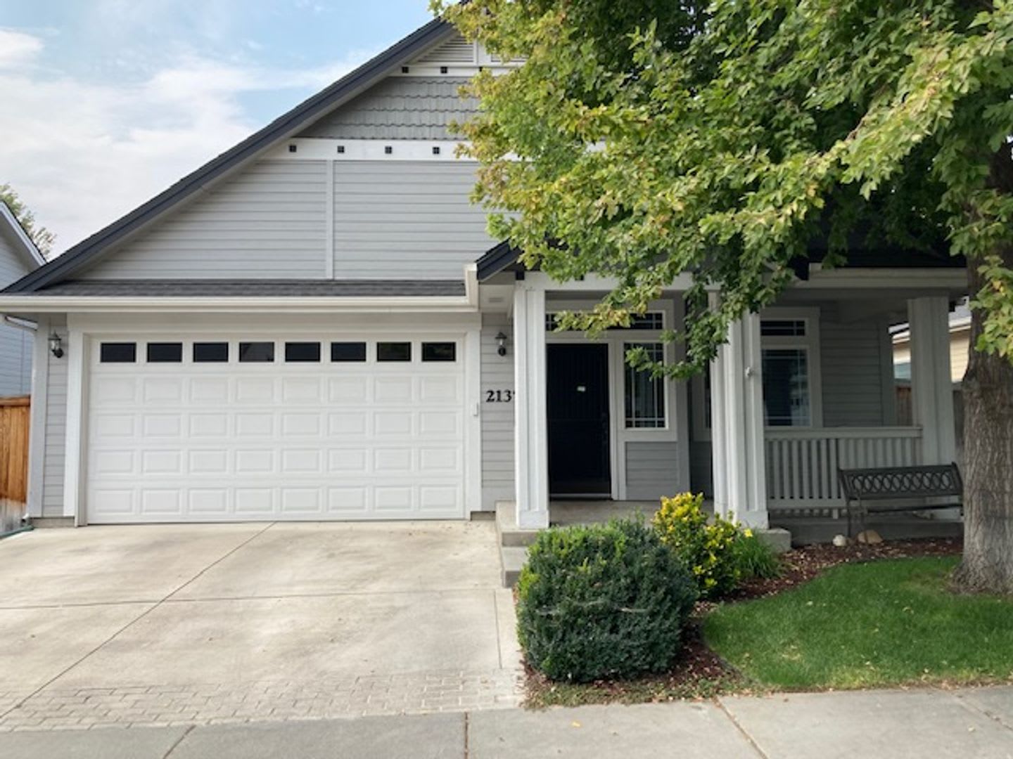 Beautifully Unique Eagle Home – photo 1