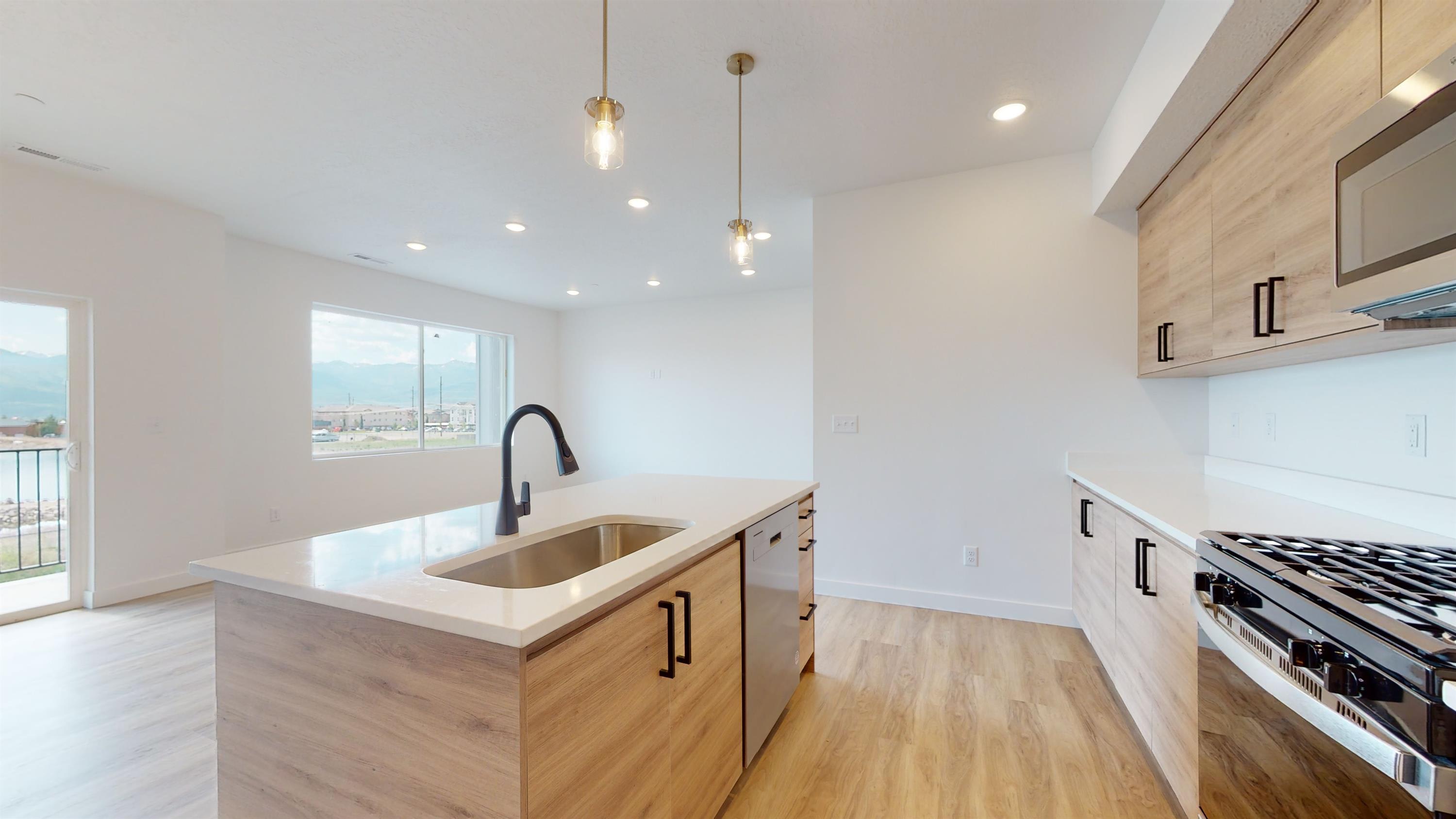 1234 South Sawmill Boulevard – photo 2