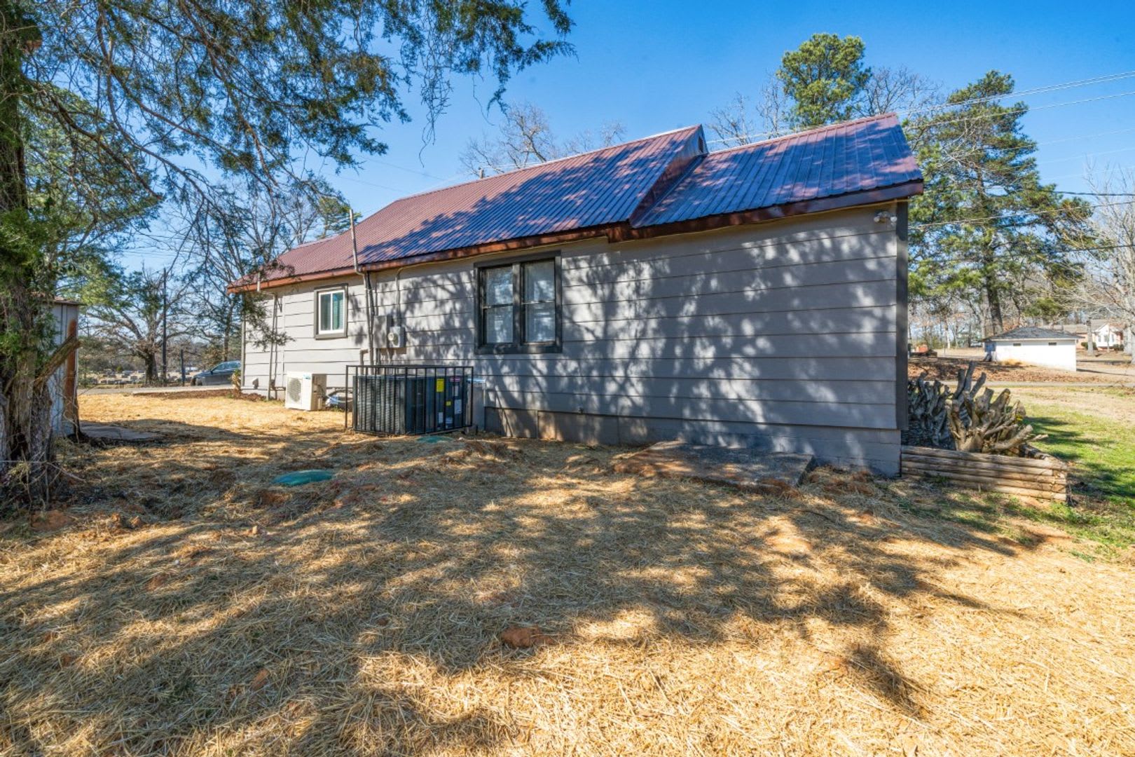 Freshly Updated & Full of Style – Don't Miss This Adamsville Gem! – photo 4