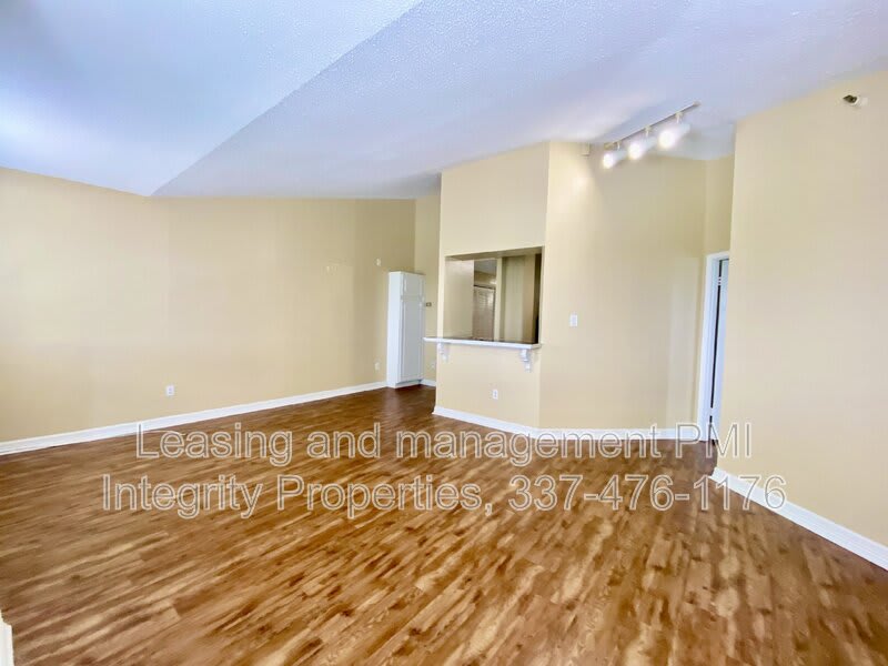 11550 Southfork Ave – photo 2