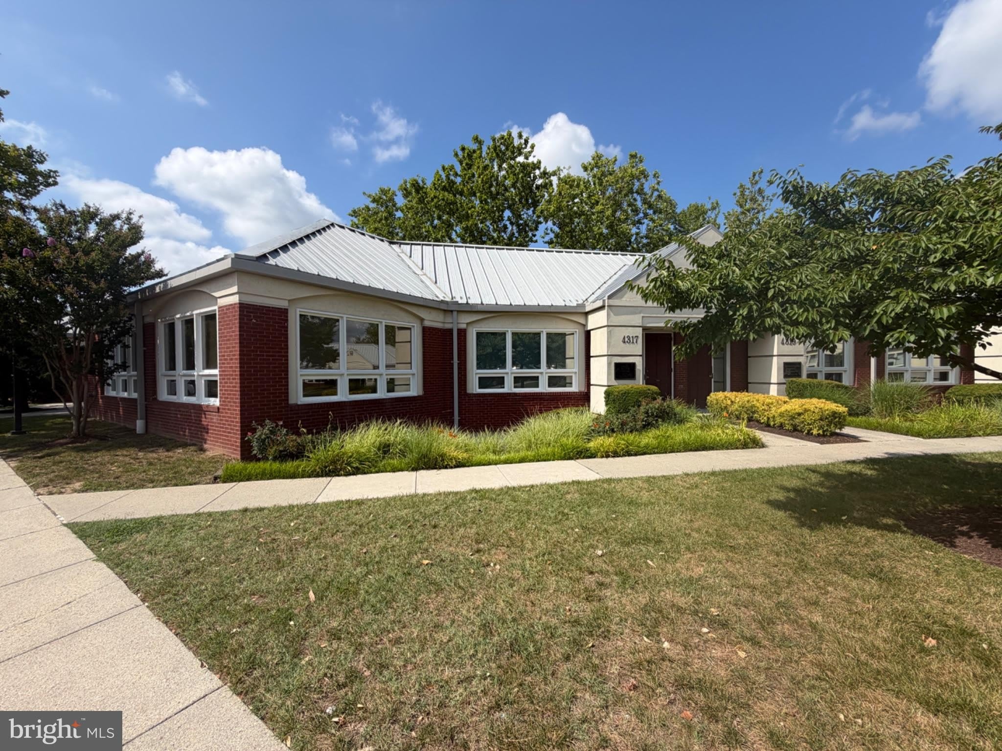 4315 NORTHVIEW Drive – photo 3