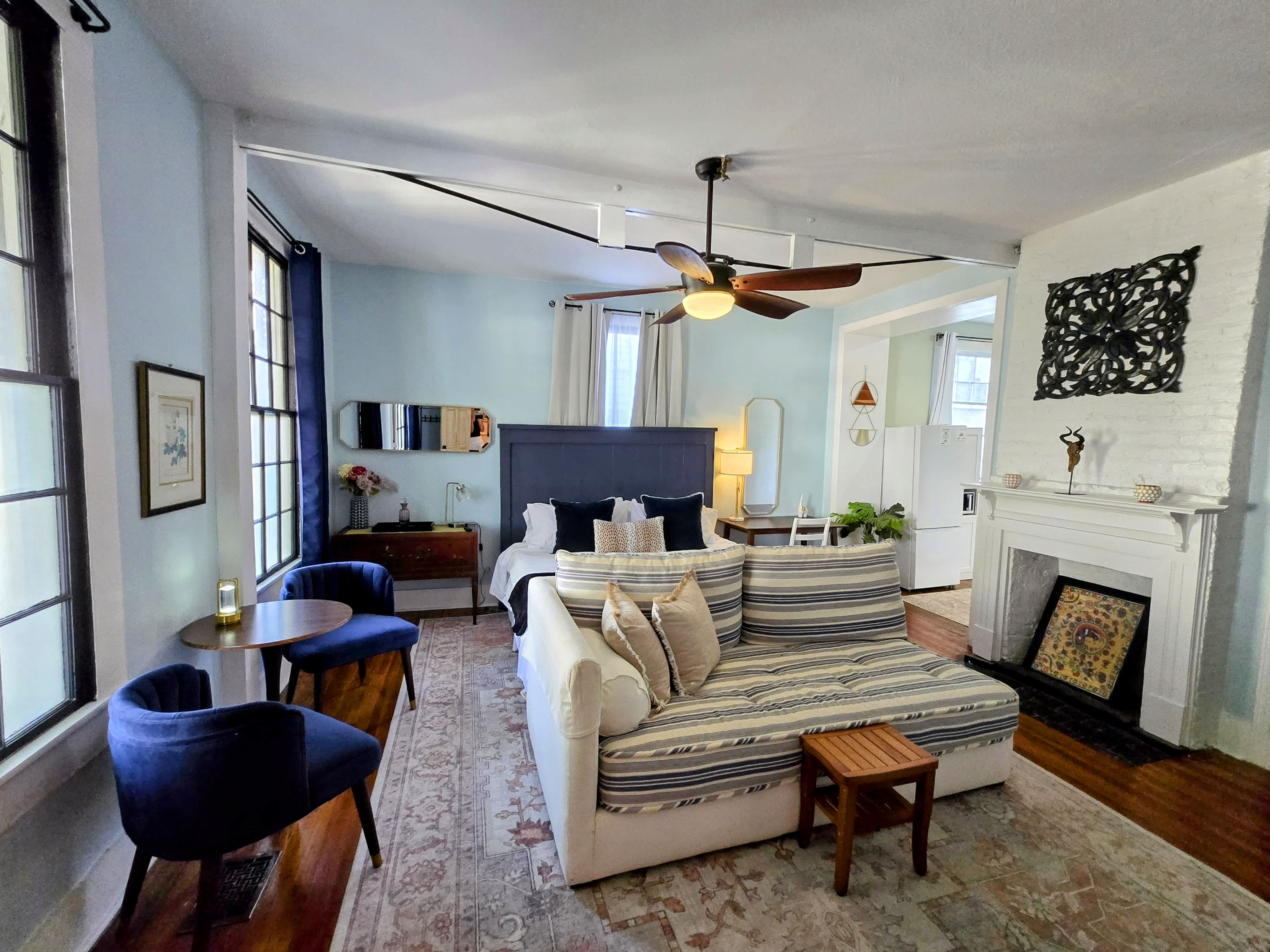 317 N Barcelona St – photo 1