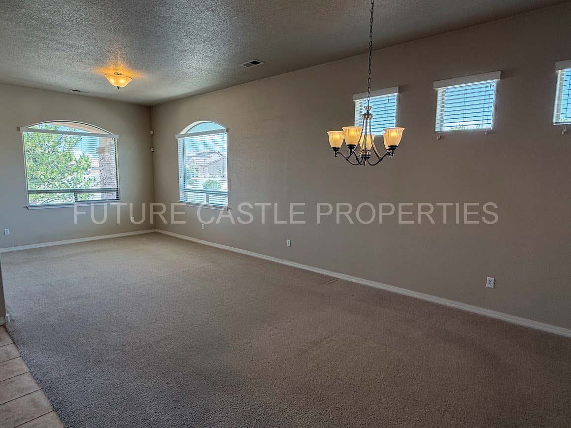 1114 Blue Sage Road Northeast – photo 3