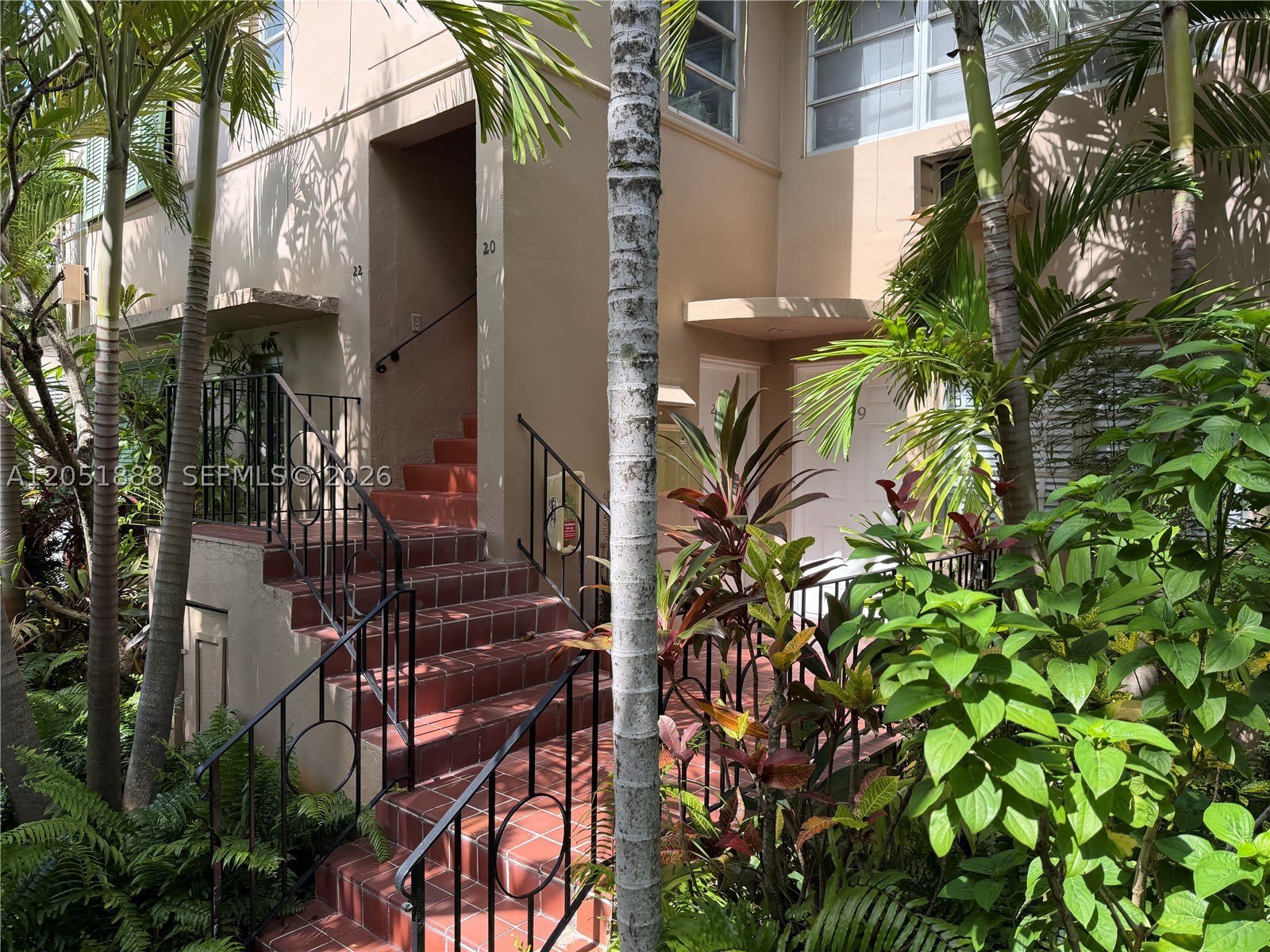 42 Almeria Ave – photo 5