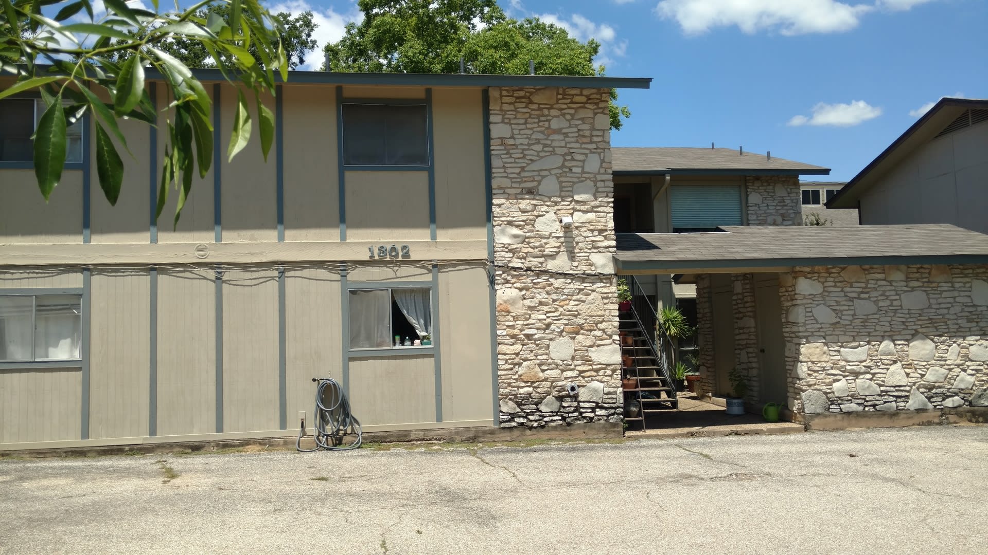Cool 4-Plex walking distance to Zilker Park and Barton Springs – photo 1