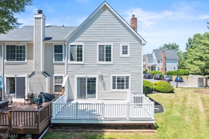 42 Shire Ct – photo 5