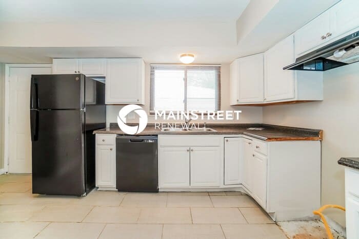 4338 Colby Avenue – photo 5