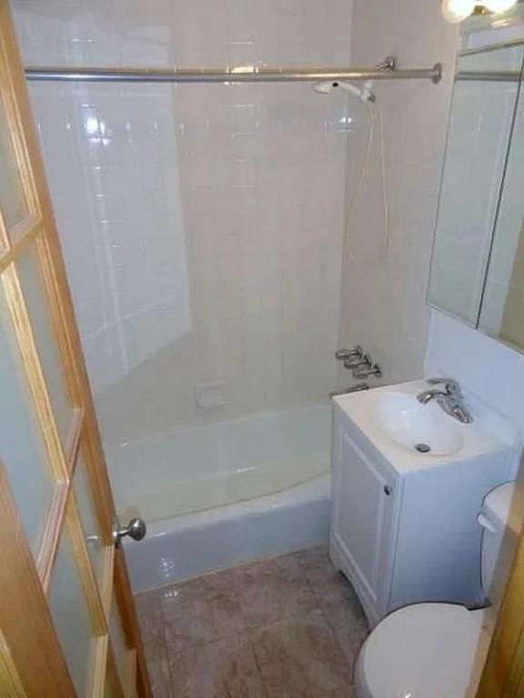 229 West 16th Street – photo 5