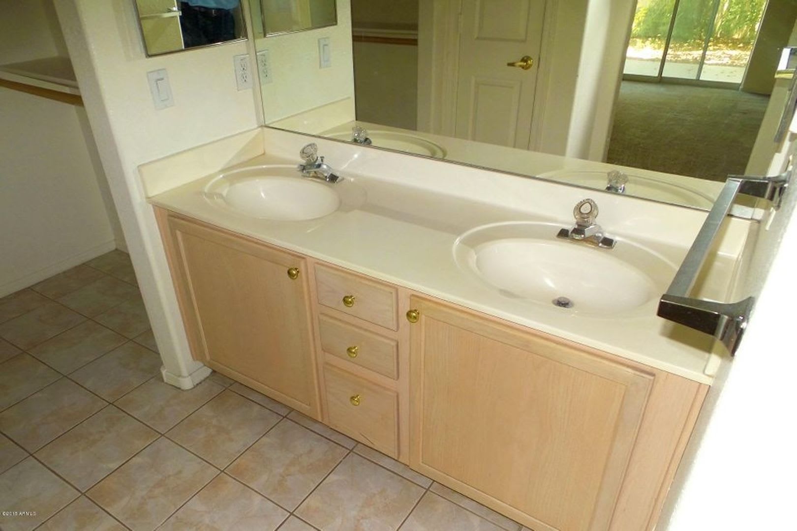 2806 E Karen Drive – photo 5
