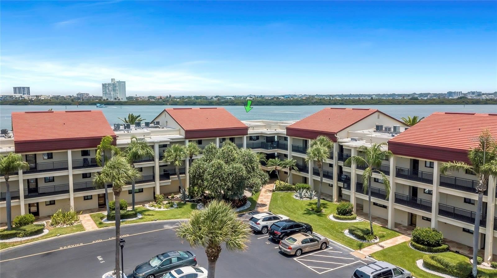 868 BAYWAY Boulevard – photo 4