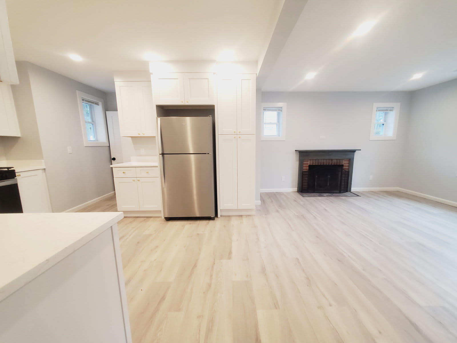 73 Willowbrook Avenue – photo 4
