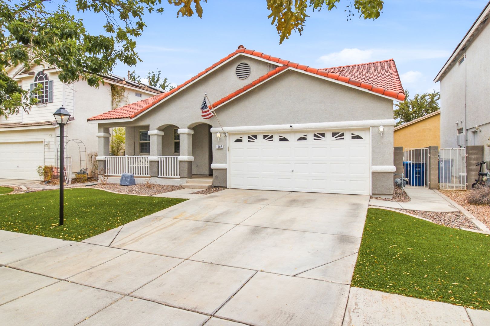 Charming 3-Bedroom Home in Gated Lamplight Village – photo 2
