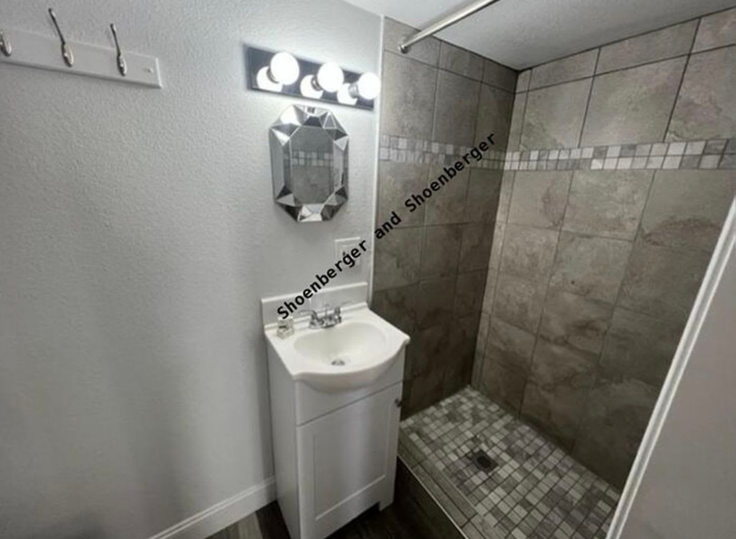 1355 Prater Way # A – photo 5