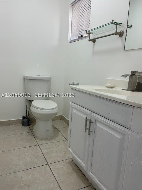 1121 SW 105th Ave – photo 4