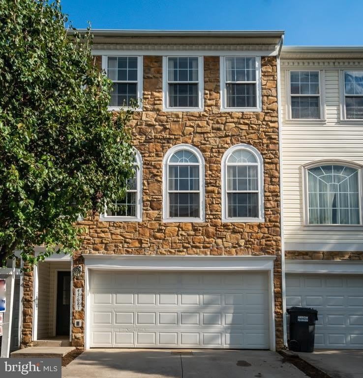 43687 Phelps Terrace – photo 1