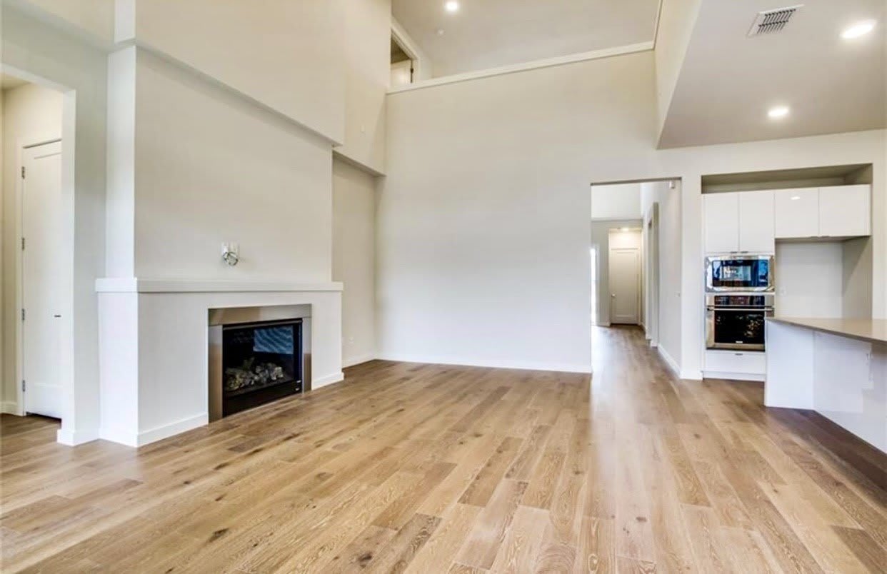 4031 Heatherton Drive – photo 5
