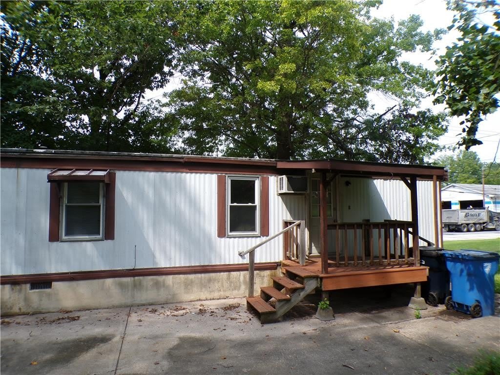717 Washington Street – photo 1