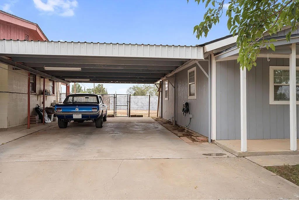 824 S Del Rio Drive – photo 3