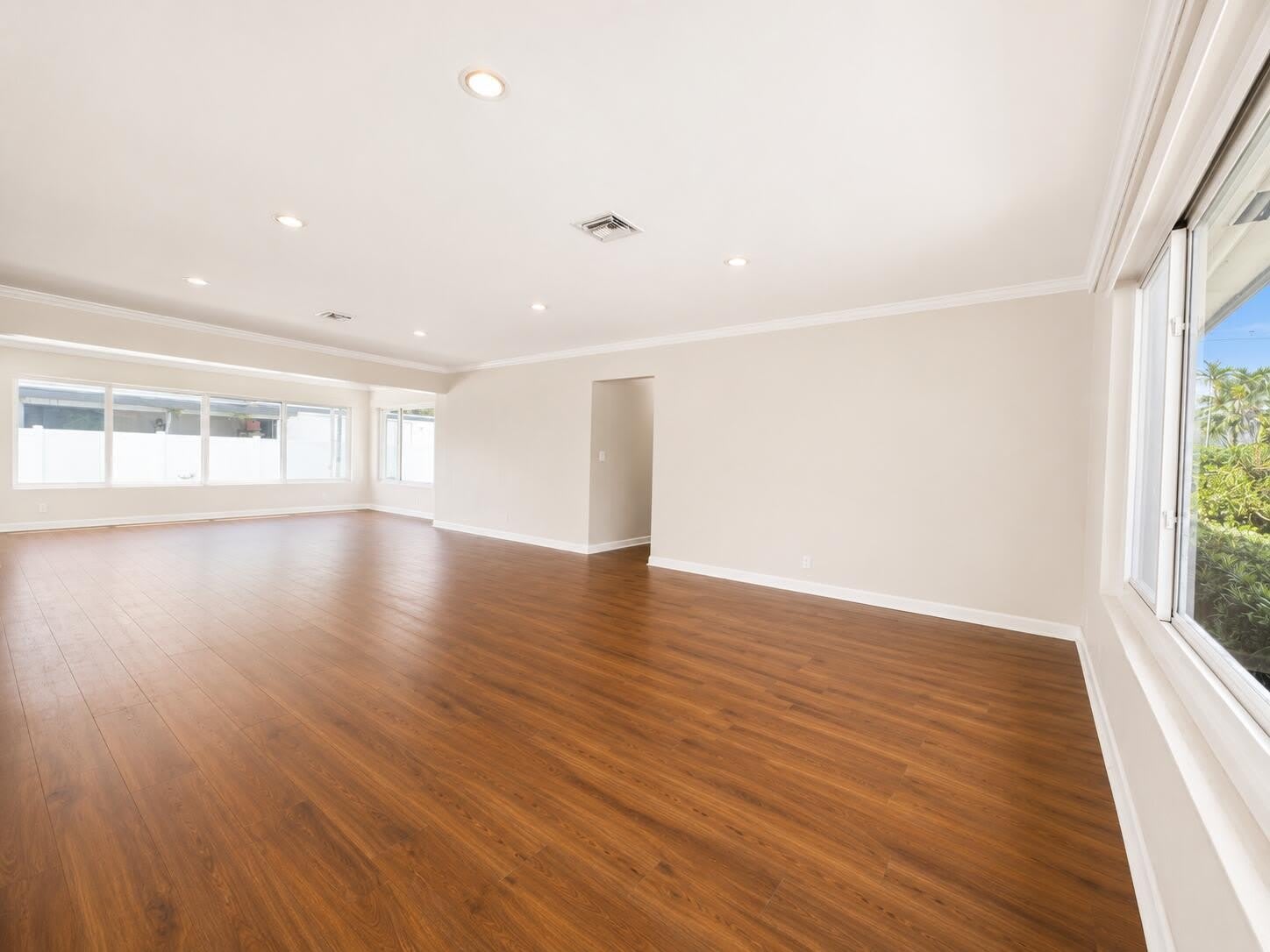 1155 Washington Street – photo 3