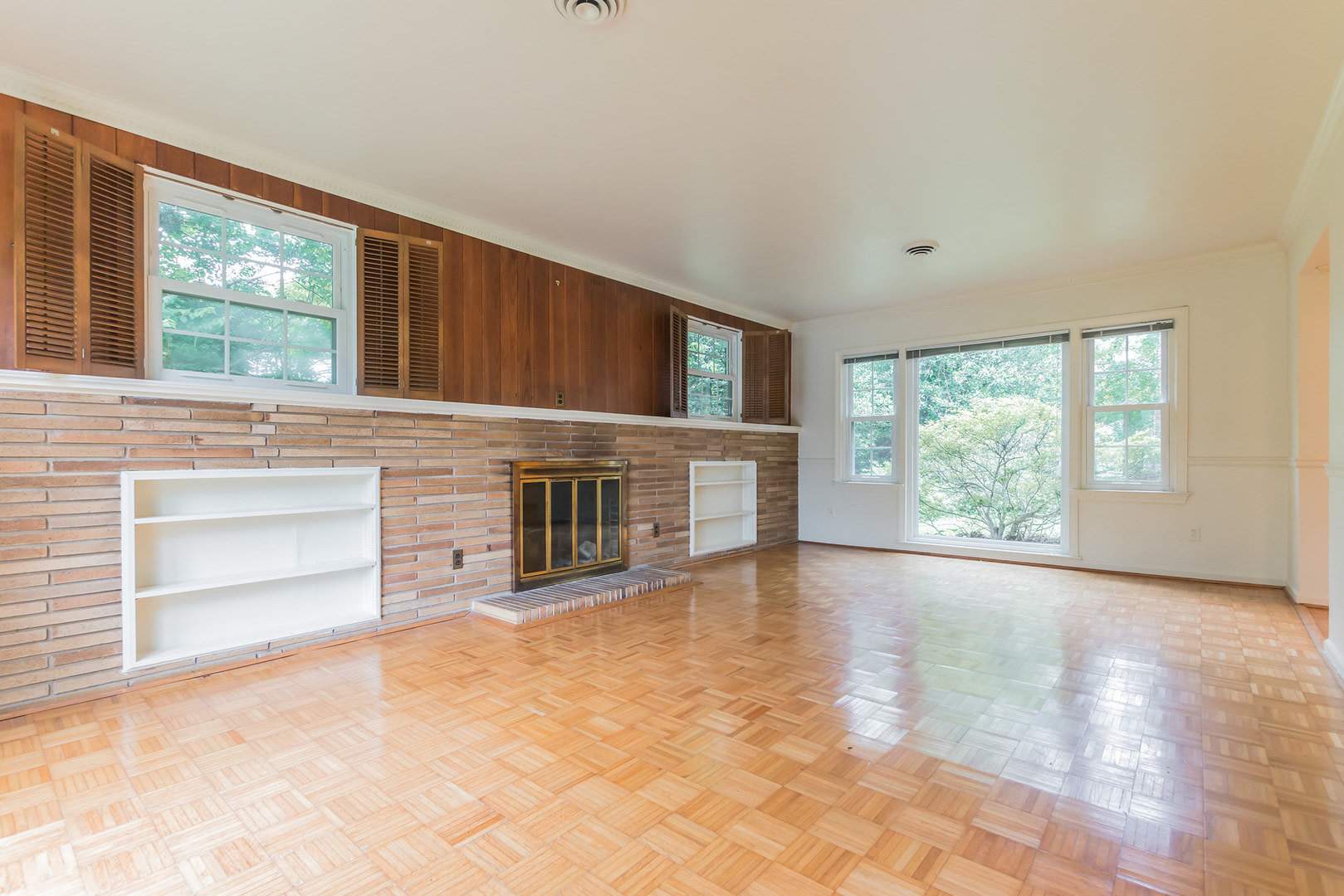 Fantastic Ranch in Convenient Location! – photo 3
