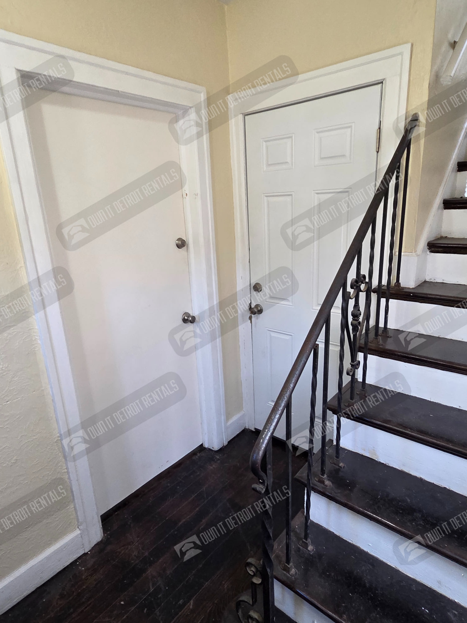 13918 Roselawn St Uppr – photo 4
