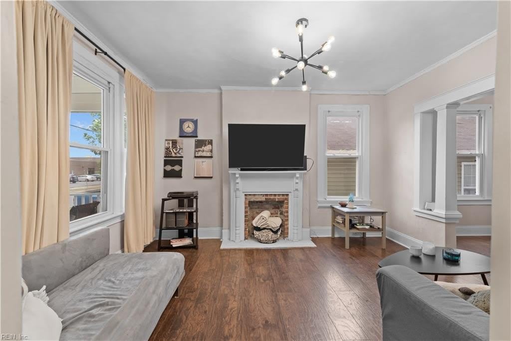 635 W 29th Street – photo 5