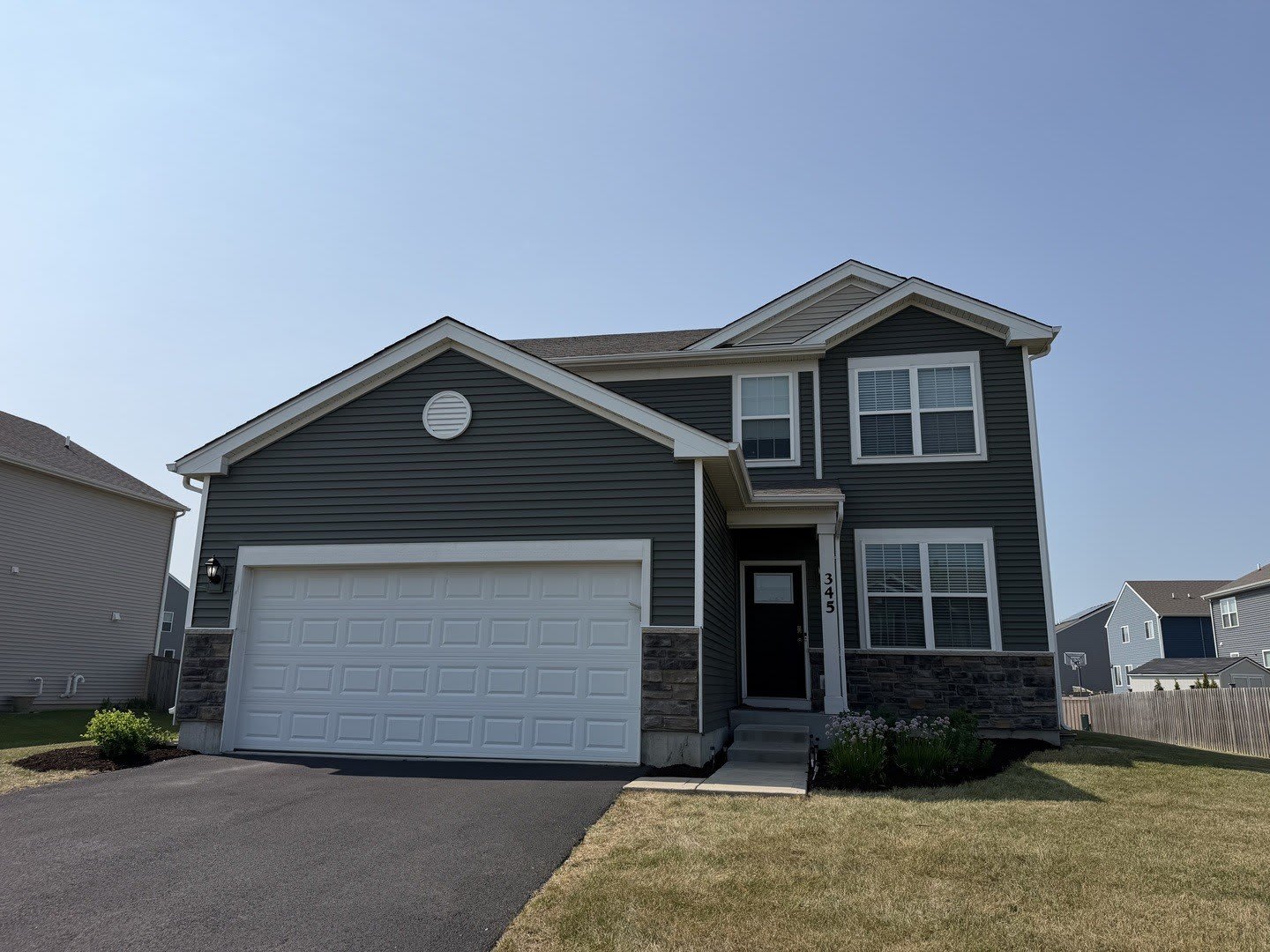345 Hemlock Lane – photo 1