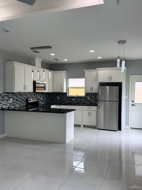 2417 Indian Creek Avenue – photo 3