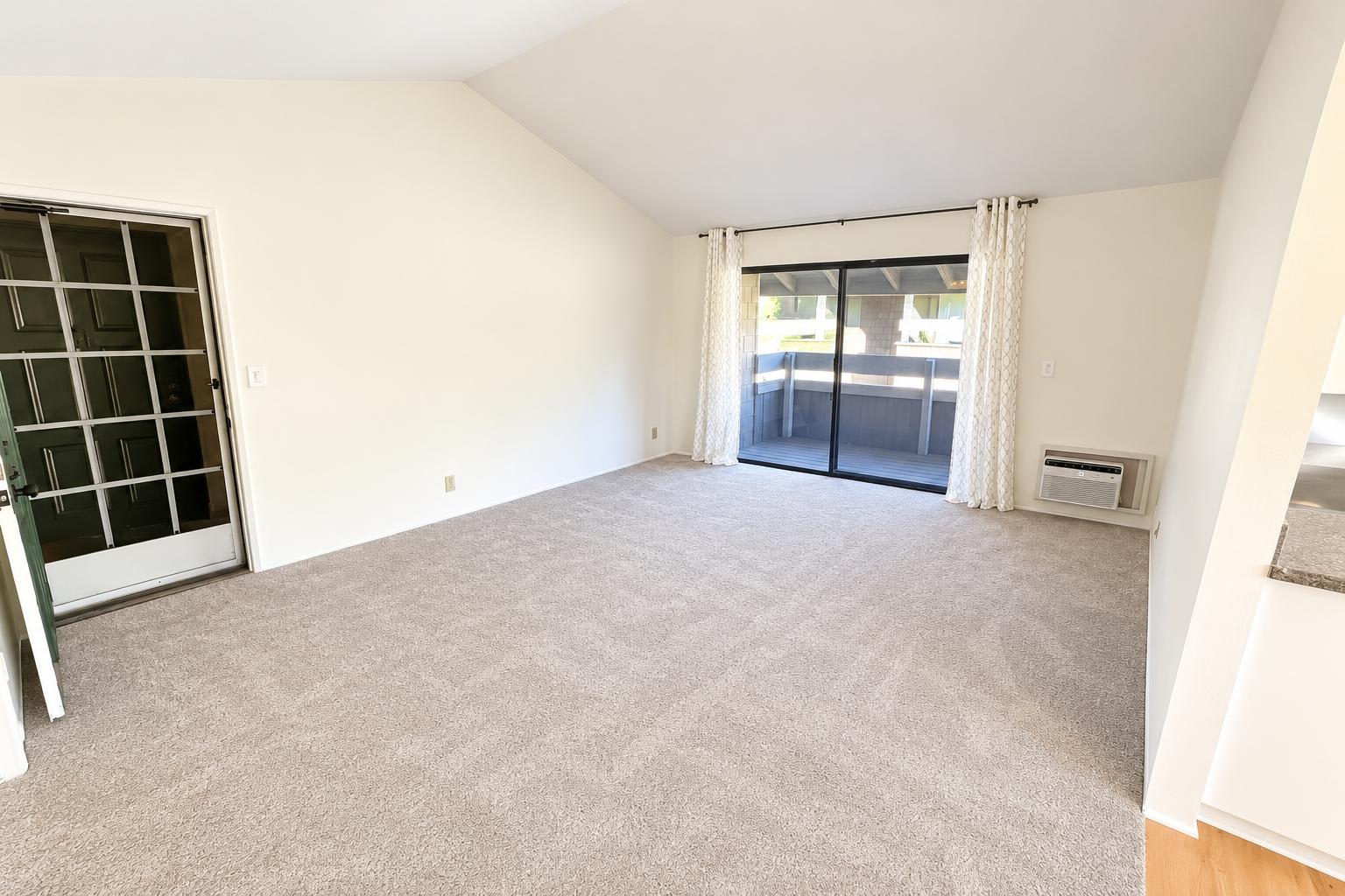 160 Streamwood – photo 4