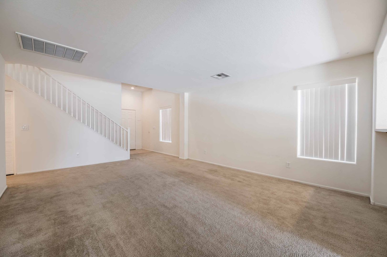 Stylish Cul-de-Sac Home with Main-Level Primary Suite & Versatile Loft! – photo 5