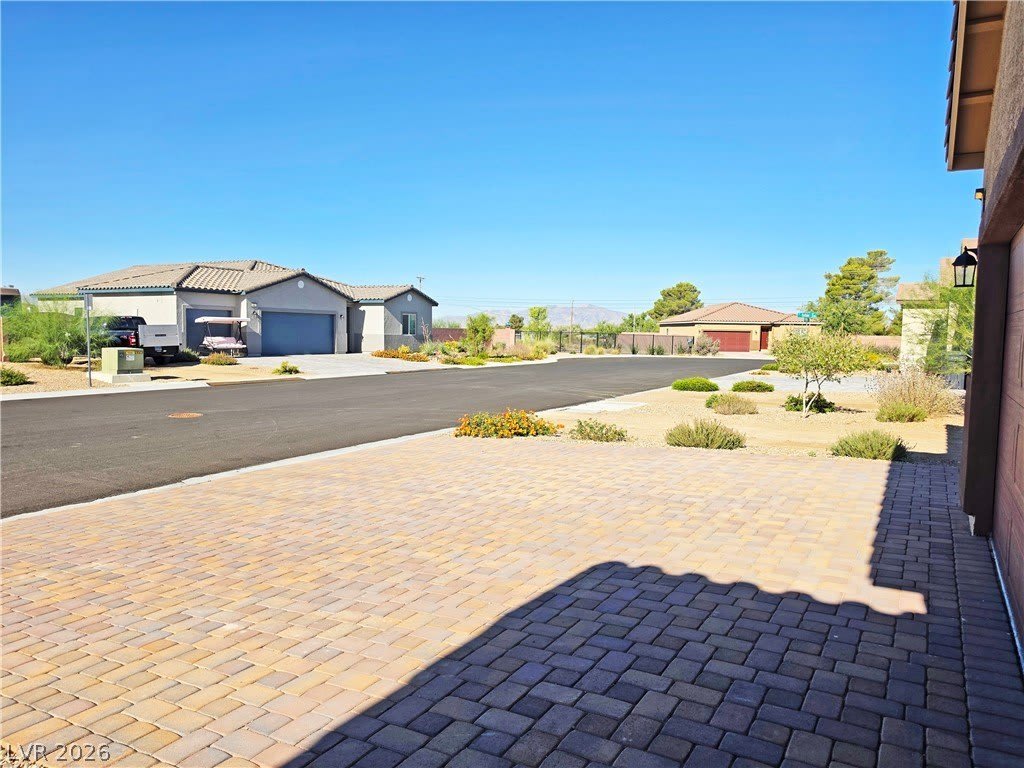 56 Pioneer Range Avenue – photo 4