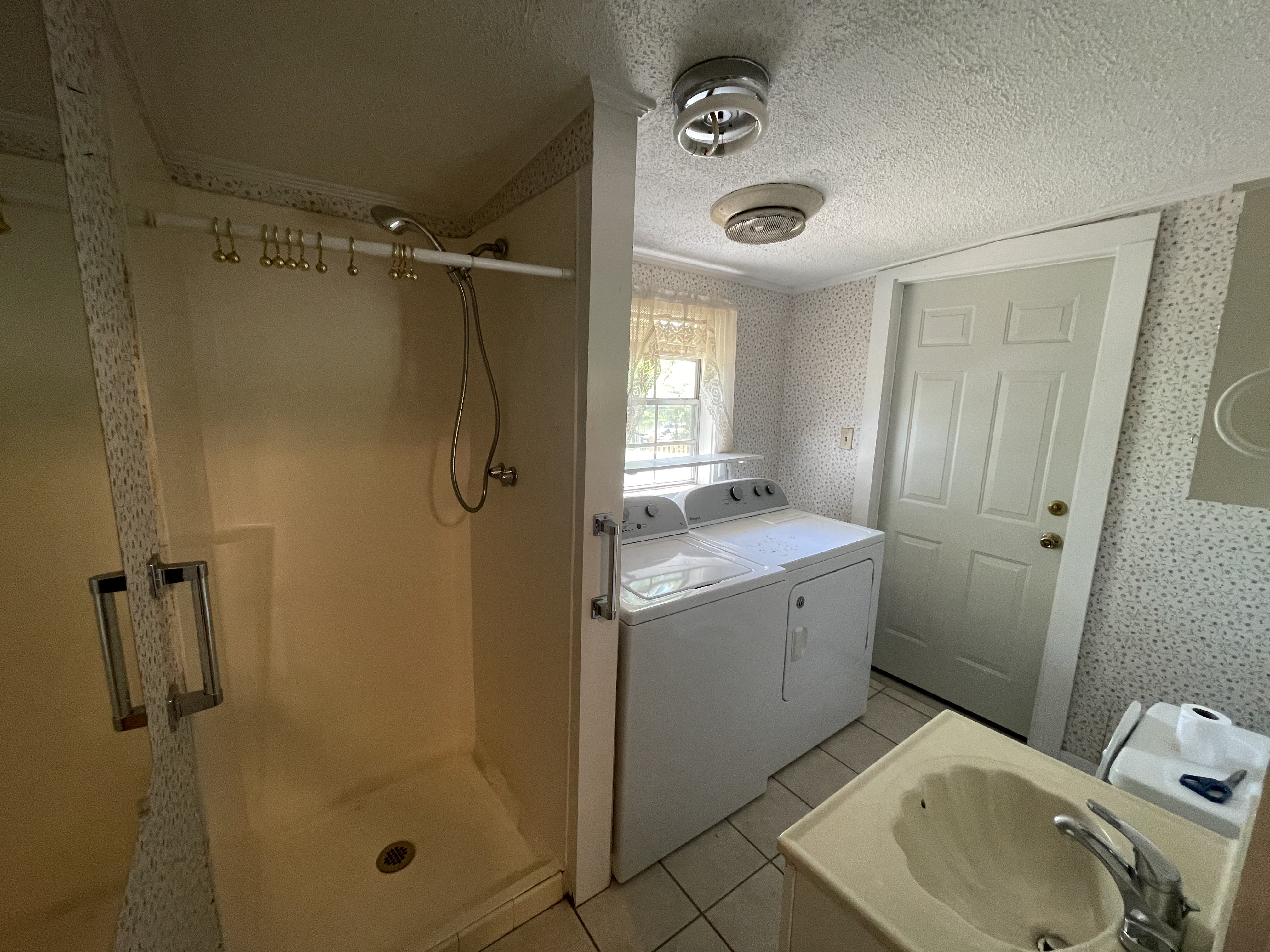 6534 Belwood Drive West – photo 5