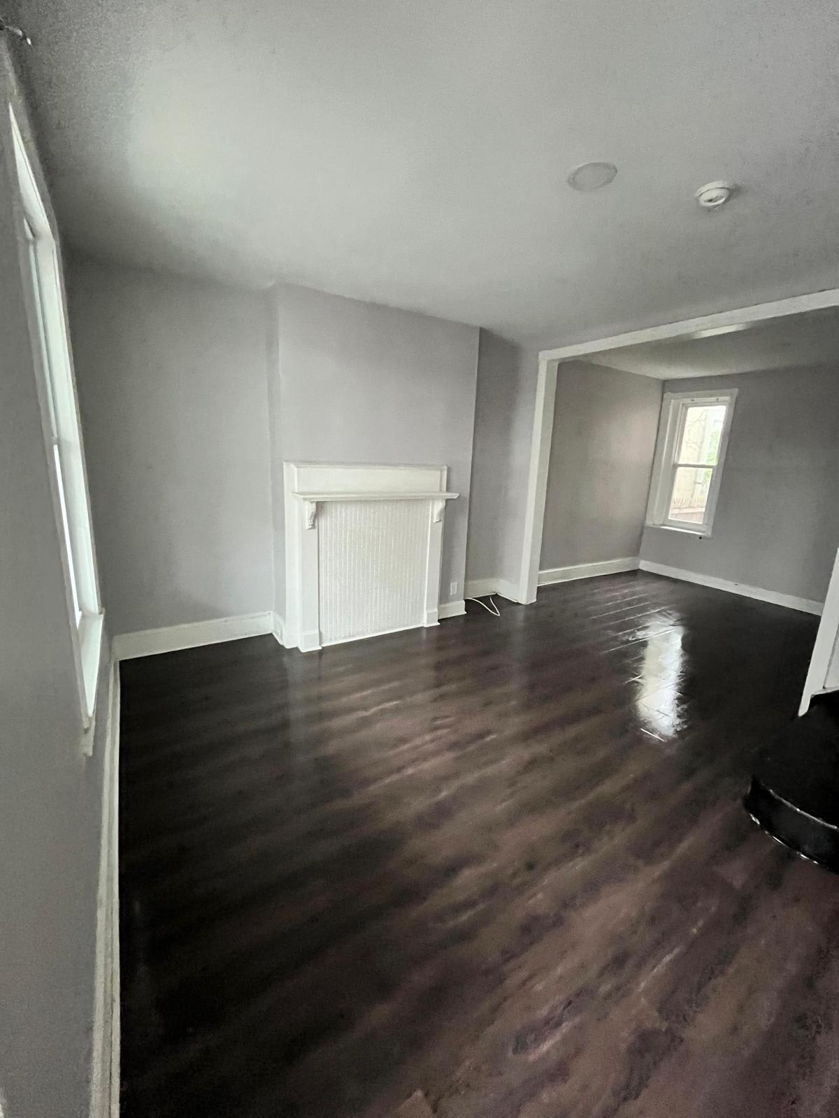 1332 N Hobart St – photo 3