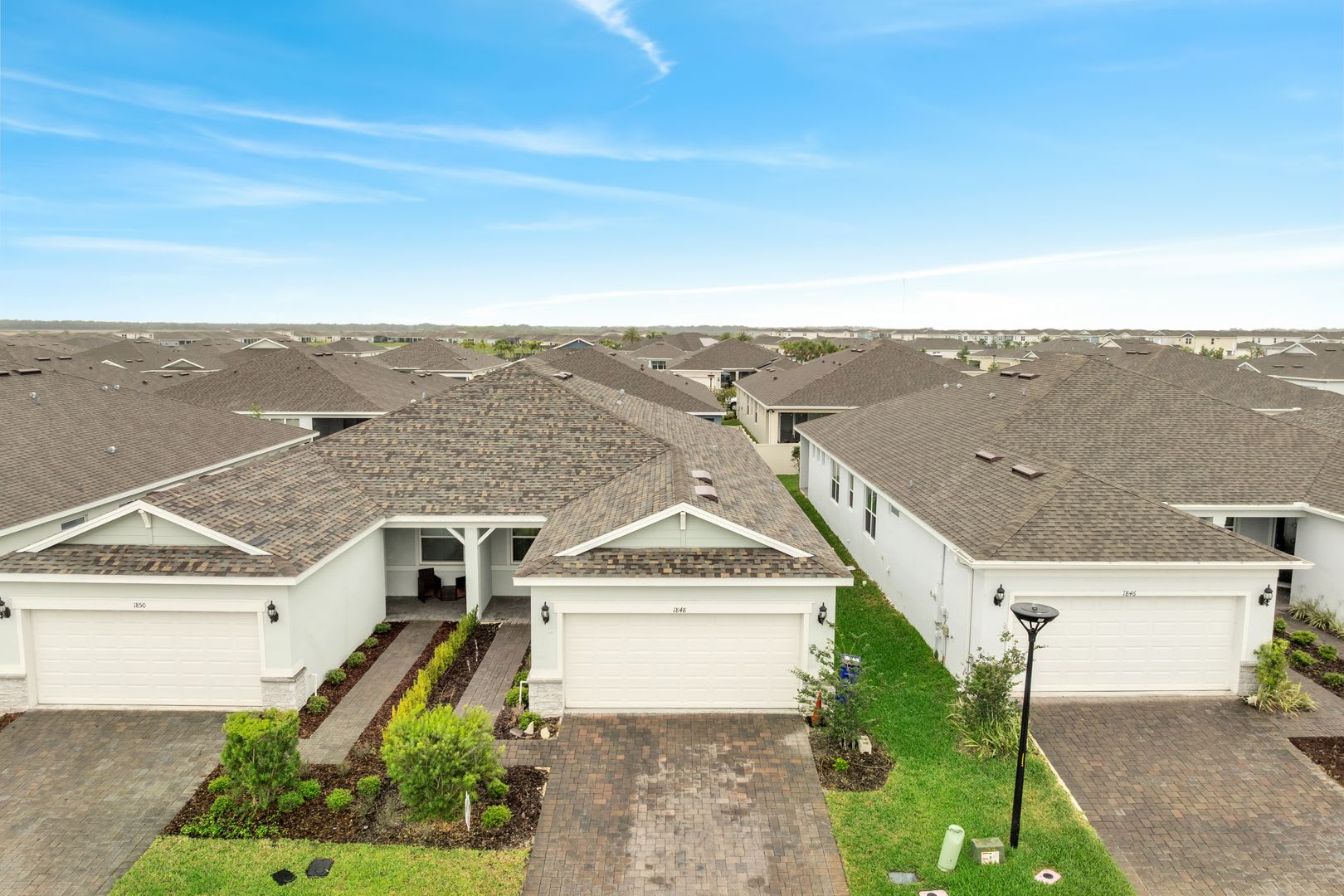 Beautiful 2/2 Villa with Office in Tohoqua in Kissimme a 55 plus community! Available Now! – photo 5