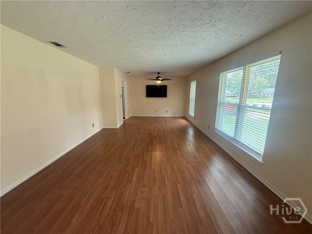 10708 Egmont Road – photo 2