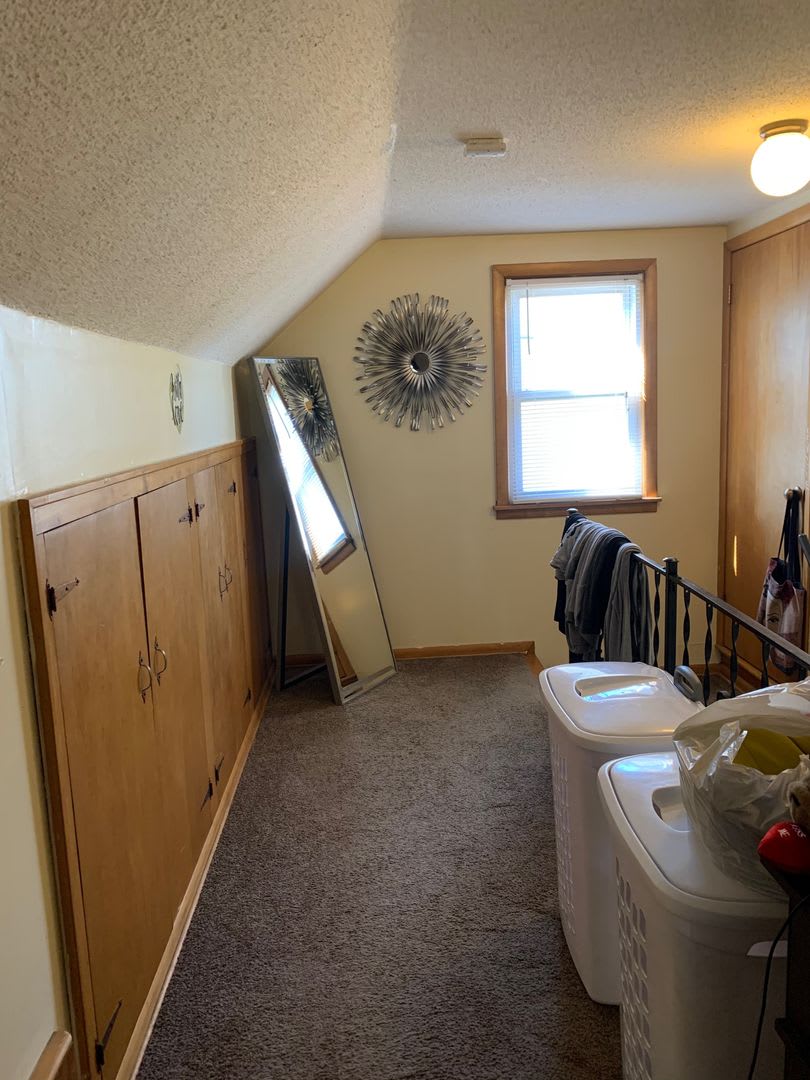 Beautiful 4 Bedroom 1 Bathroom in North Minneapolis – photo 4
